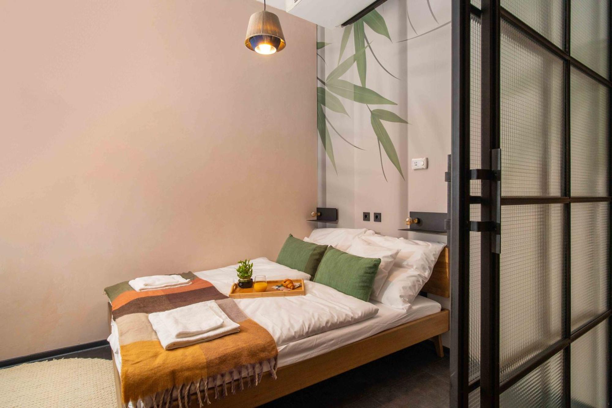 Astoria Loft Elite Free Parking,ac,elevator Apartment *
